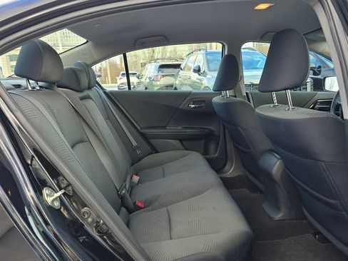 Used 2016 Honda Accord LX image 15