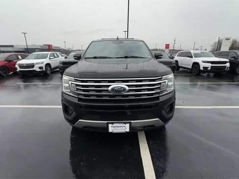 Used 2020 Ford Expedition XLT w/ Equipment Group 202A image 3