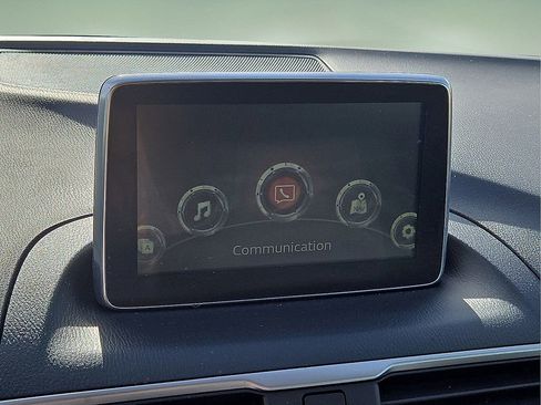 Used 2015 MAZDA MAZDA3 i Sport image 24