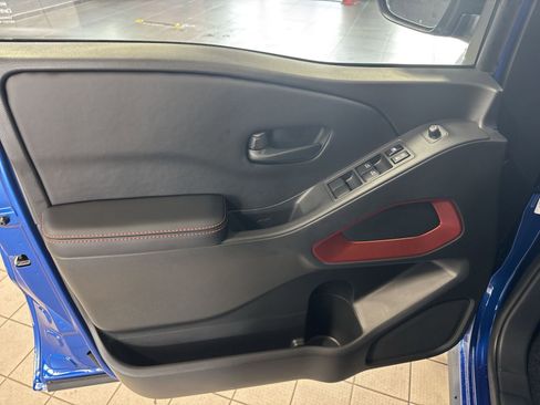 New 2026 Nissan Frontier PRO-4X w/ Pro-4x Convenience Package AWD/4WD image 26