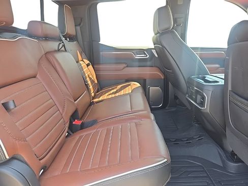 Used 2024 GMC Sierra 1500 Denali Ultimate AWD/4WD image 26