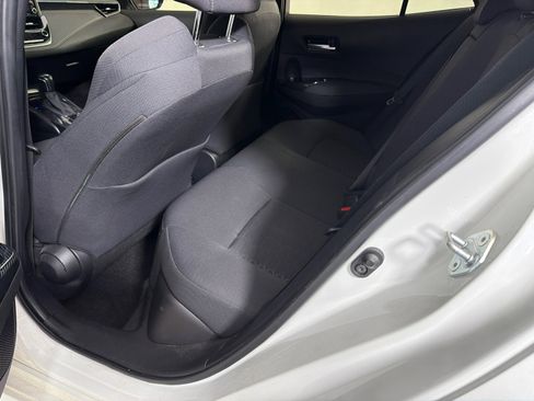 Used 2021 Toyota Corolla SE w/ SE Preferred Package image 20