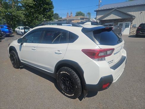 Used 2021 Subaru Crosstrek 2.0i Premium AWD/4WD image 5