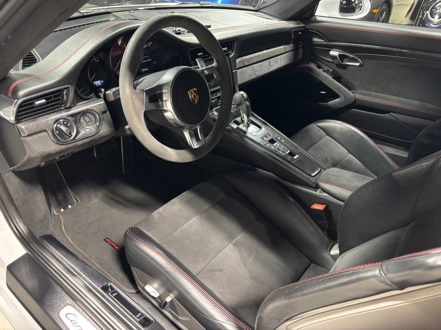 Used 2015 Porsche 911 Carrera S image 11