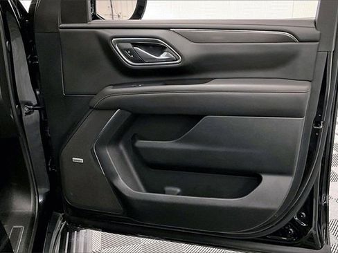 Used 2024 GMC Yukon AT4 image 19