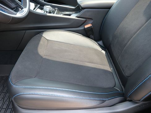 Used 2024 Jeep Grand Cherokee Trailhawk w/ Luxury Tech Group III image 28