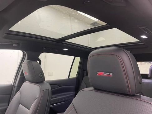 New 2026 Chevrolet Traverse Z71 w/ Driver Confidence Package image 7