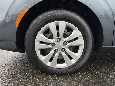 Used 2020 Kia Soul LX image 11