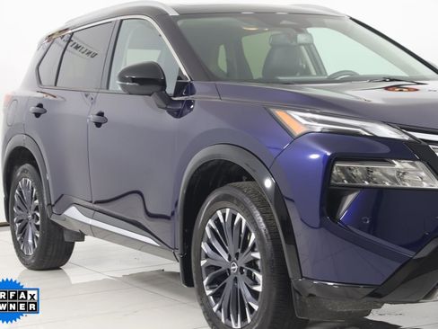 Used 2024 Nissan Rogue Platinum image 44