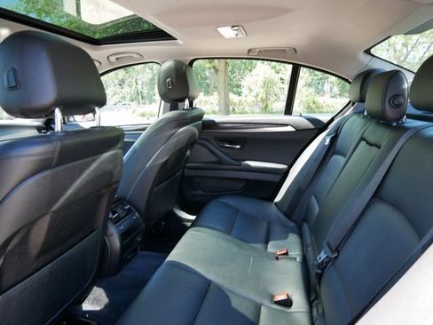 Used 2014 BMW 528i xDrive Sedan AWD/4WD image 9