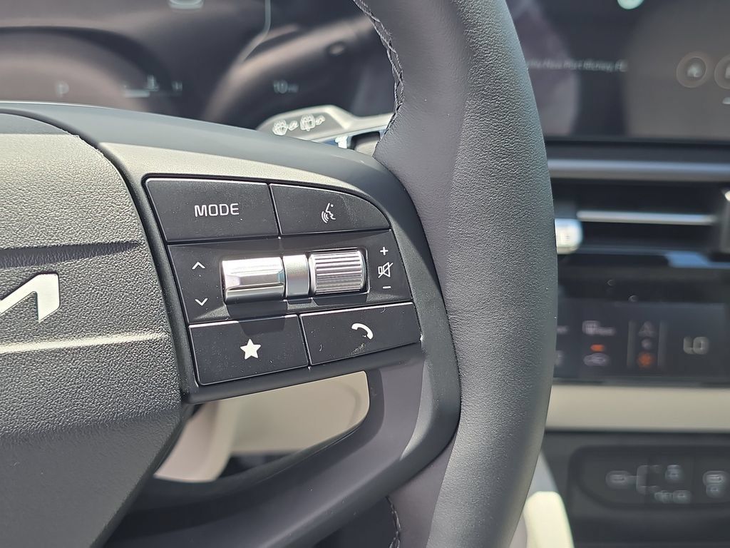 New 2027 Kia Sportage SX FWD image 32