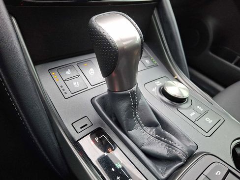 Used 2025 Lexus IS 350 F Sport w/ Navigation Package image 13