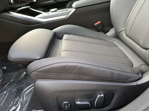 New 2025 BMW i4 eDrive40 w/ Premium Package image 30