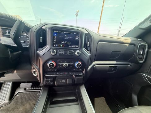 Used 2021 GMC Sierra 1500 AT4 AWD/4WD image 19