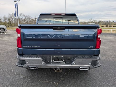 Used 2019 Chevrolet Silverado 1500 LTZ w/ LTZ Premium Package image 6
