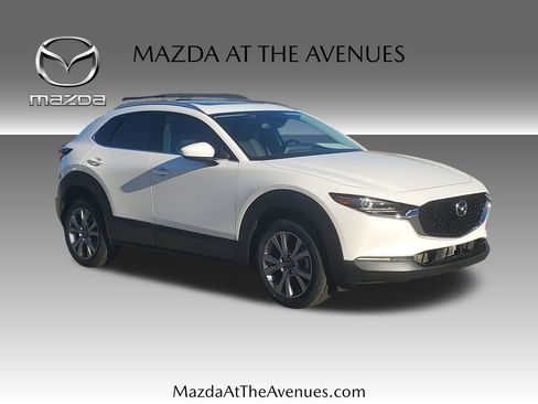 Used 2022 MAZDA CX-30 AWD 2.5 S w/ Premium Package image 3