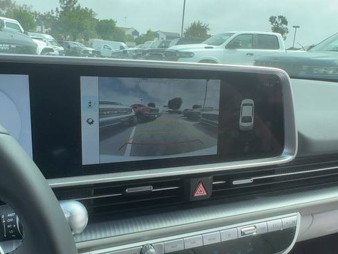 Used 2025 Hyundai Ioniq 6 SEL AWD/4WD image 17