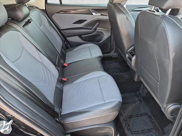 Used 2026 Volkswagen Tiguan SE FWD image 26