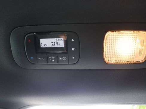 Used 2026 Honda Odyssey Sport-L image 16