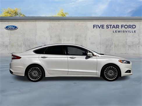 Used 2016 Ford Fusion Titanium image 3