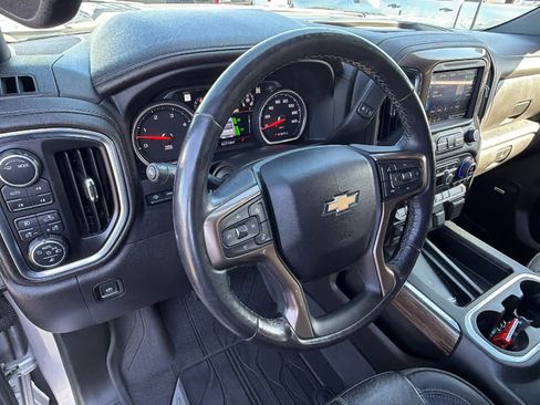 Used 2022 Chevrolet Silverado 3500 High Country w/ Z71 Off-Road Package AWD/4WD image 10
