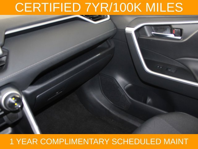 Used 2025 Toyota RAV4 XLE AWD/4WD image 15