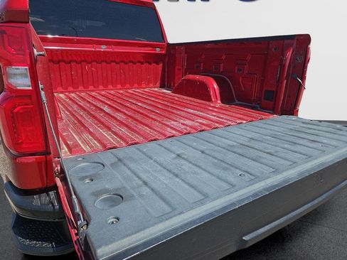 Used 2021 Chevrolet Silverado 1500 Custom Trail Boss AWD/4WD image 7