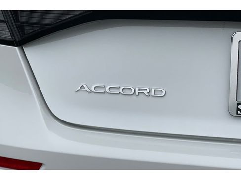 Certified 2025 Honda Accord SE image 46