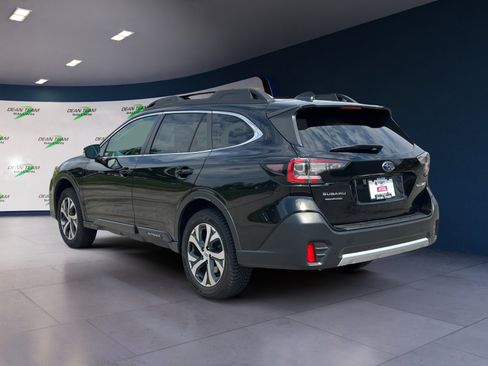Certified 2022 Subaru Outback Limited image 6