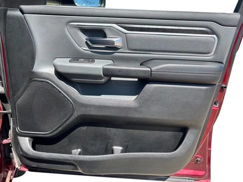 Used 2020 RAM 1500 Big Horn AWD/4WD image 30