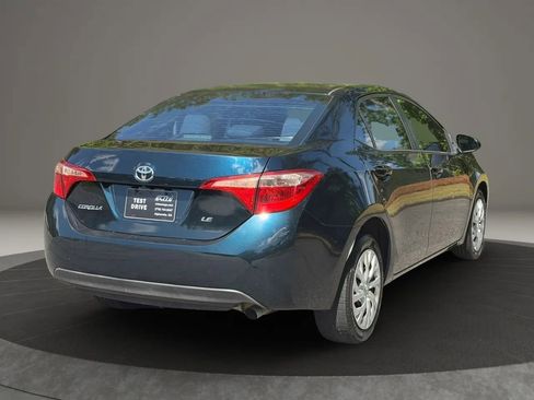 Used 2018 Toyota Corolla LE FWD image 6