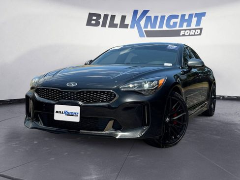 Used 2019 Kia Stinger GT1 AWD/4WD image 1
