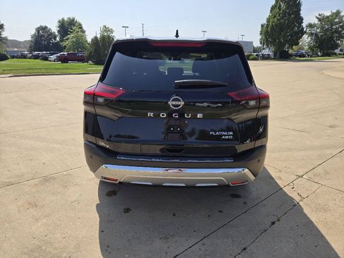 Used 2023 Nissan Rogue Platinum w/ Platinum Premium Package AWD/4WD image 8