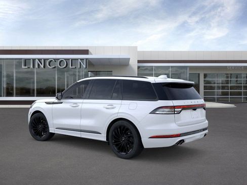 New 2026 Lincoln Aviator Reserve image 4
