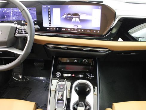 New 2026 Audi A6 Premium Plus AWD/4WD image 22