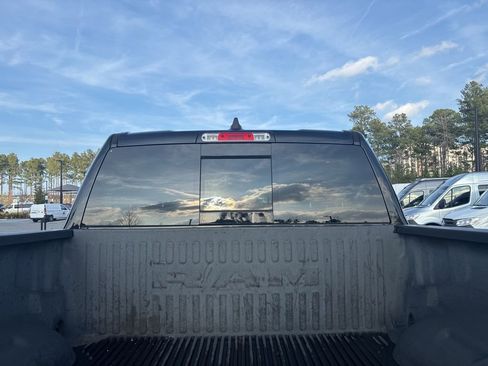 Used 2021 RAM 1500 Big Horn image 18