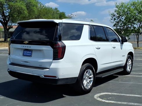 Used 2025 Chevrolet Tahoe LT image 9