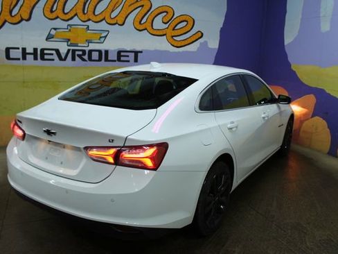 Used 2024 Chevrolet Malibu LT w/ Sport Edition FWD image 8