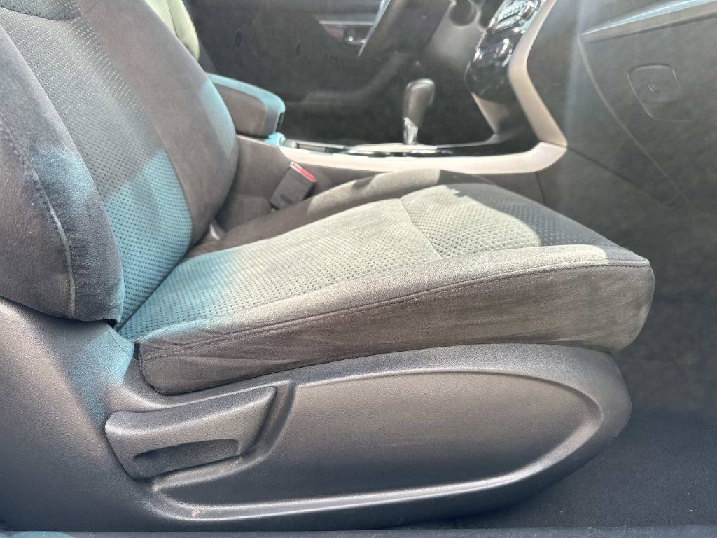 Used 2014 Nissan Altima 2.5 S FWD image 11