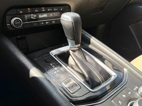 Used 2019 MAZDA CX-5 Touring FWD image 50