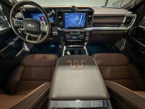Used 2025 Ford F350 King Ranch AWD/4WD image 10