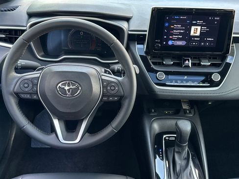 Used 2023 Toyota Corolla XSE FWD image 14