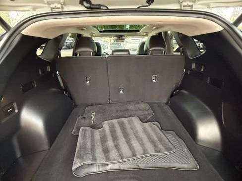Used 2023 Hyundai Tucson Limited image 16