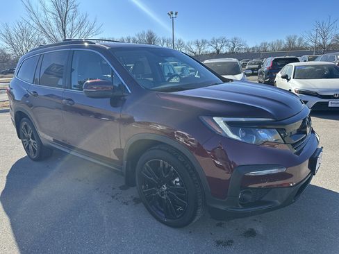 Certified 2022 Honda Pilot Special Edition image 3