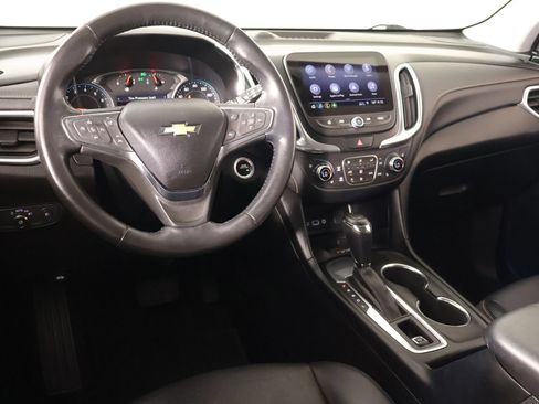 Used 2019 Chevrolet Equinox Premier FWD image 2