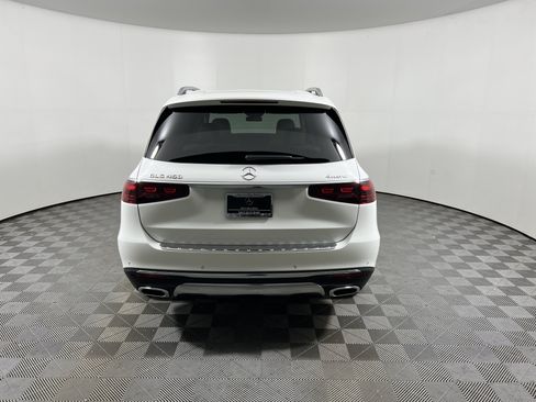 Used 2026 Mercedes-Benz GLS 450 4MATIC image 3