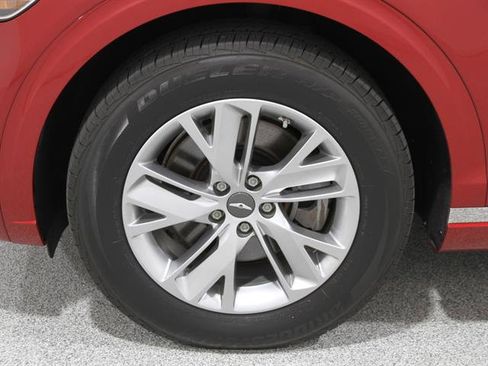 Certified 2022 Genesis GV70 2.5T image 23