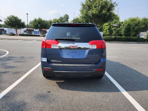 Used 2011 GMC Terrain SLE FWD image 13