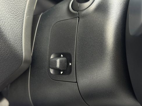 Used 2023 Mercedes-Benz S 500 4MATIC w/ AMG Line image 21