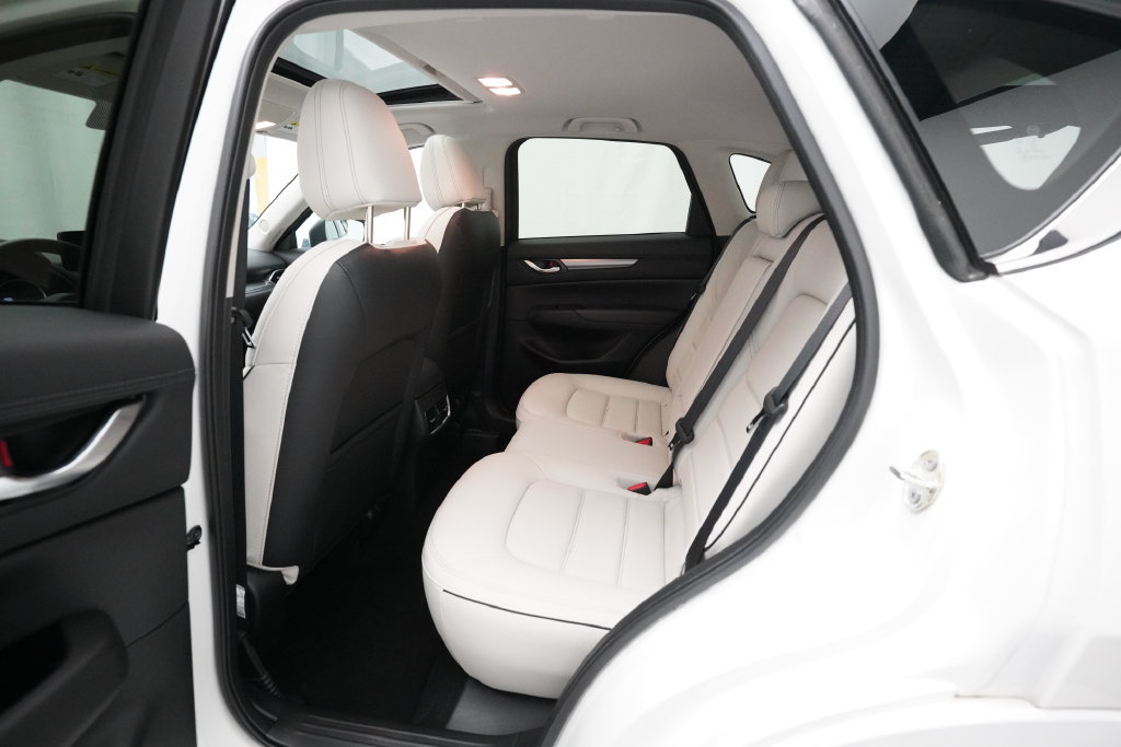 Used 2025 MAZDA CX-5 AWD 2.5 S w/ Preferred Package image 16